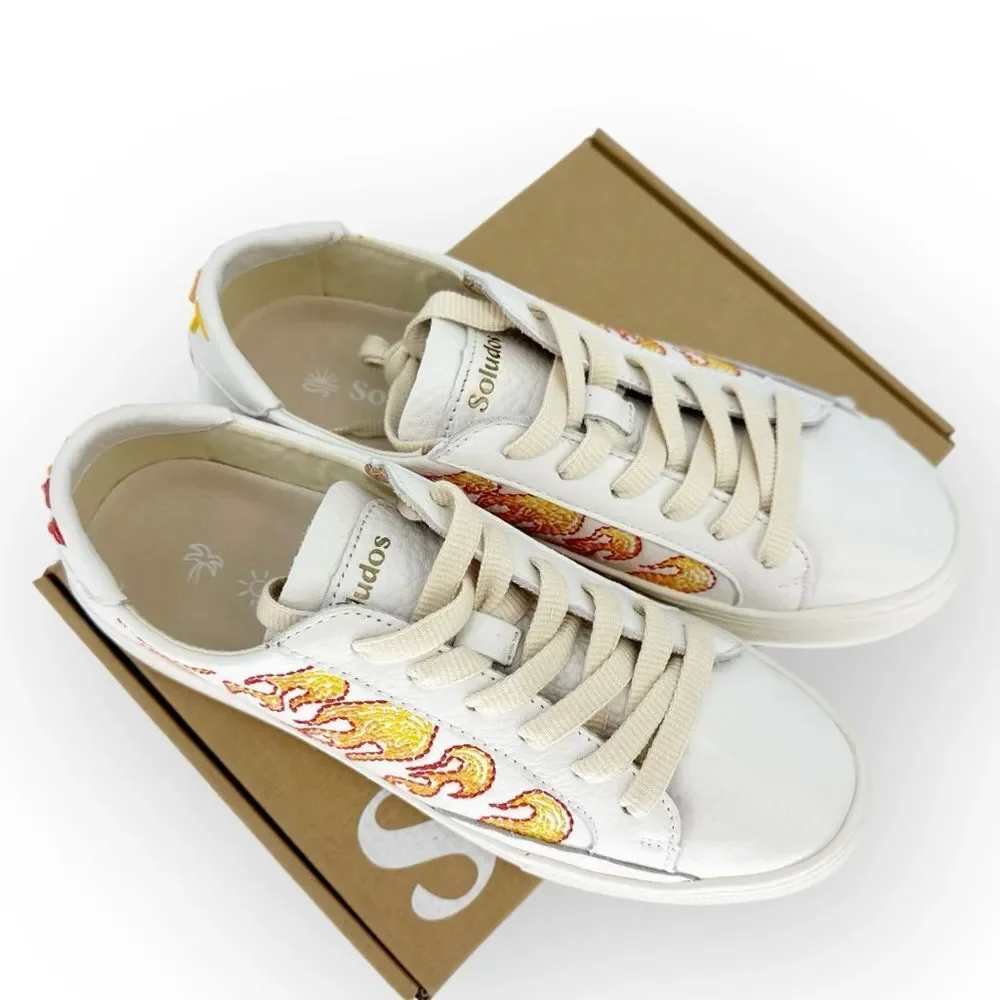 SOLUDOS Women’s Ibiza Platform Sneaker Hot Stuff Embroidered‎ Sneaker NIB size 8